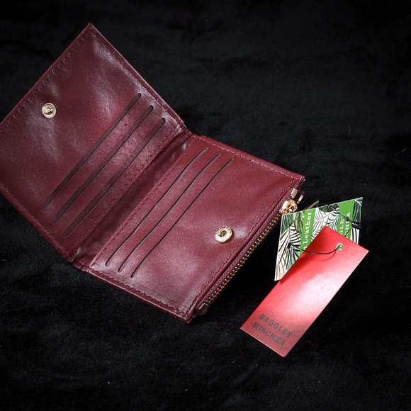 NWT Badgley Mischka | Plum Quilted Wallet - Picture 3 of 3